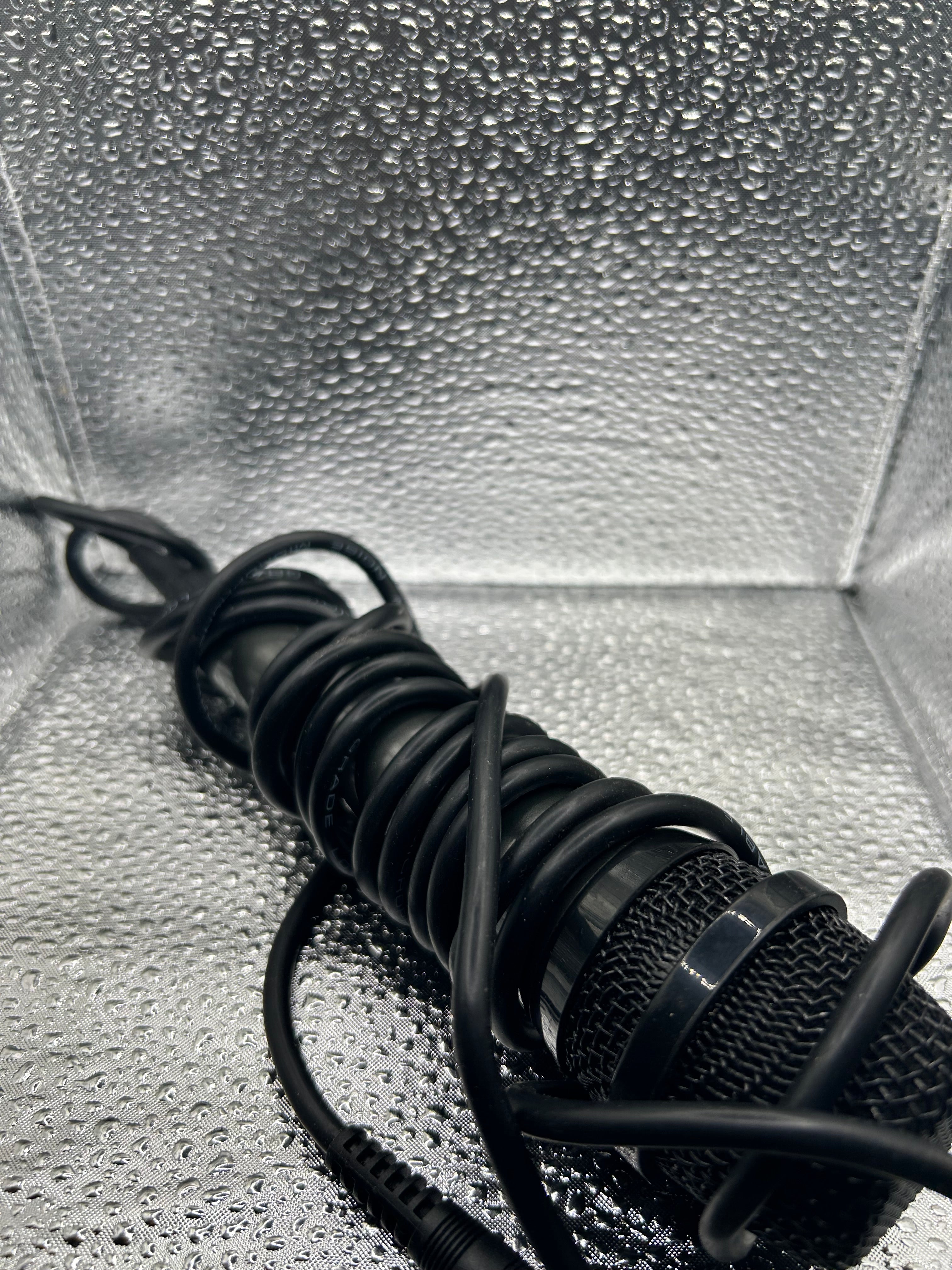 Dynamic Microphone